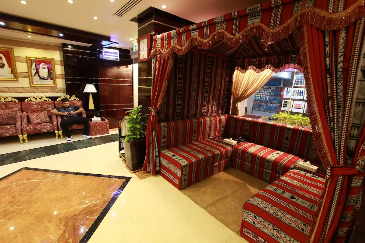 سالن انتظار هتل الخلیج گرند دبی